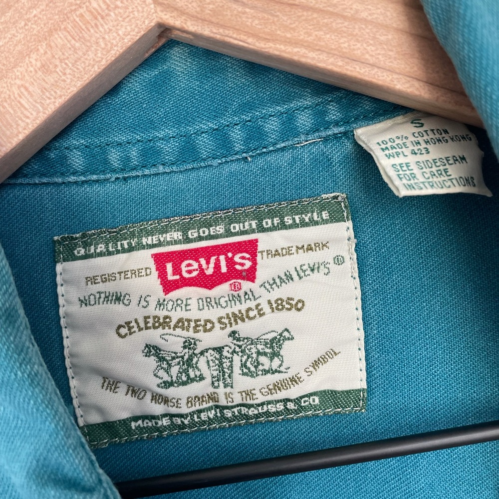 SOLD Vintage Levi’s Teal Blue Button Down Work Shirt - Picture 6 of 9